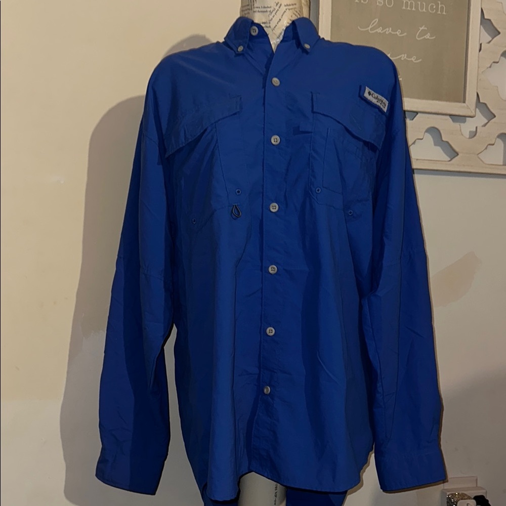 Columbia Men's Vibrant Blue Button Down Shirt